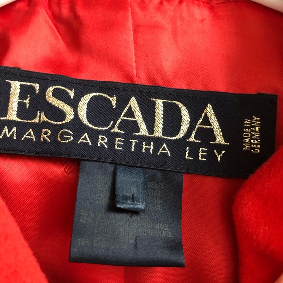 Vintage Escada Military Style Wool Blazer Size 38 - Picture 2 of 5